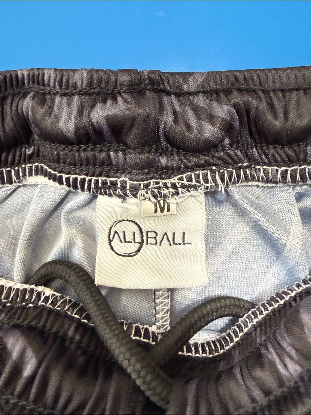AllBall Men's Basketball Short. Excellent Condition. Size Small. - Picture 5 of 5